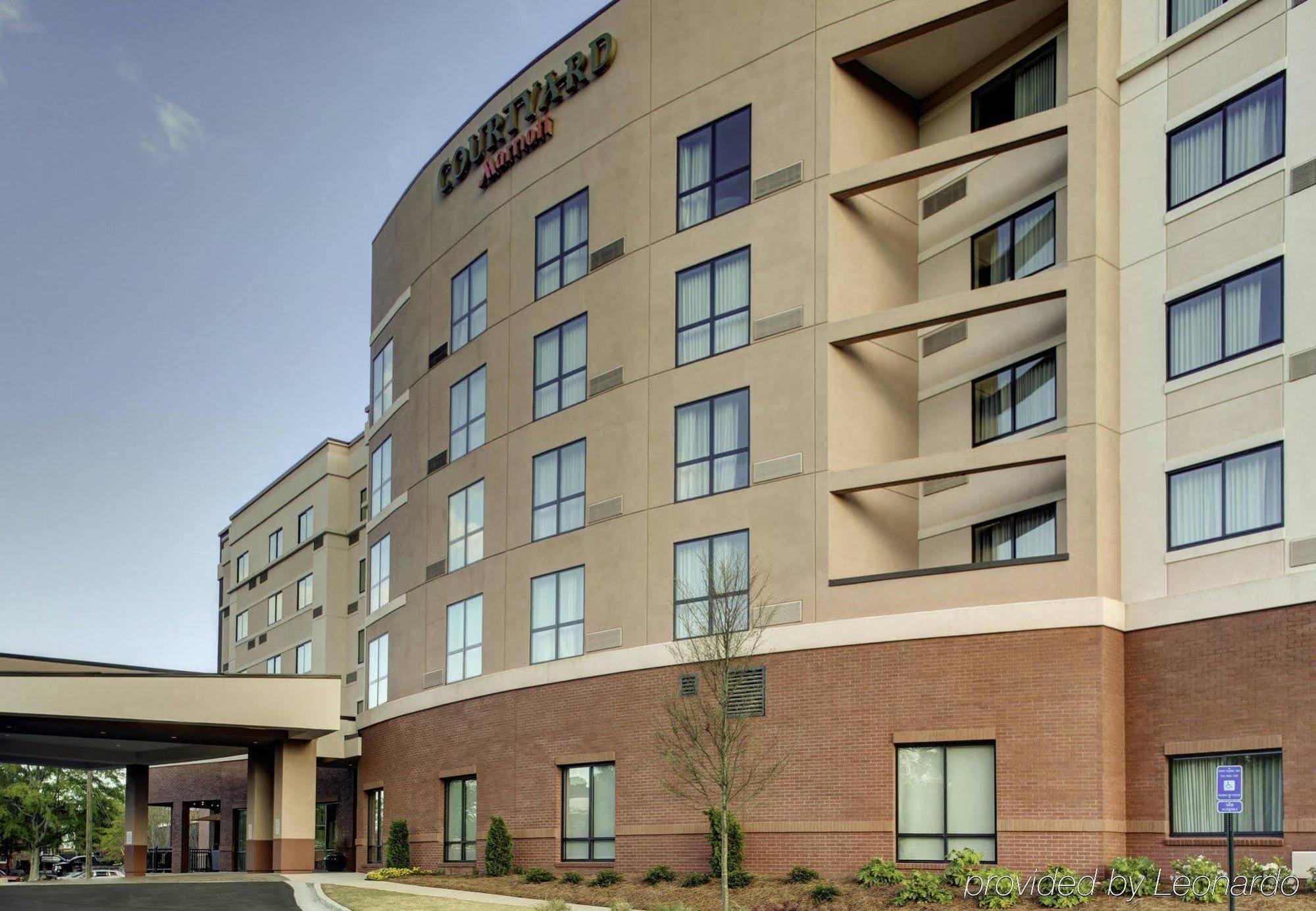 Courtyard By Marriott Carrollton Hotel Exterior photo