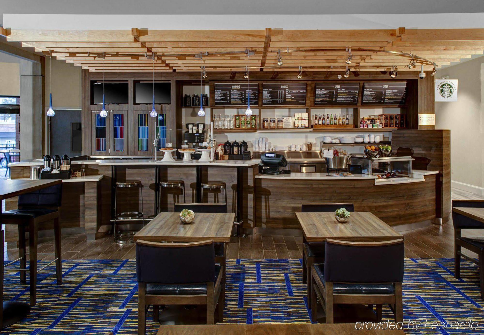 Courtyard By Marriott Carrollton Hotel Exterior photo